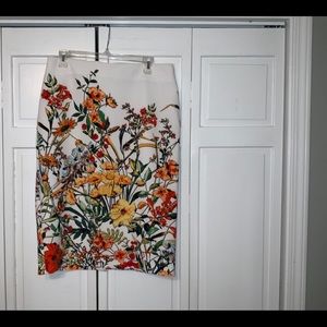 7th Ave New York & Company Pencil Skirt White Floral 8
